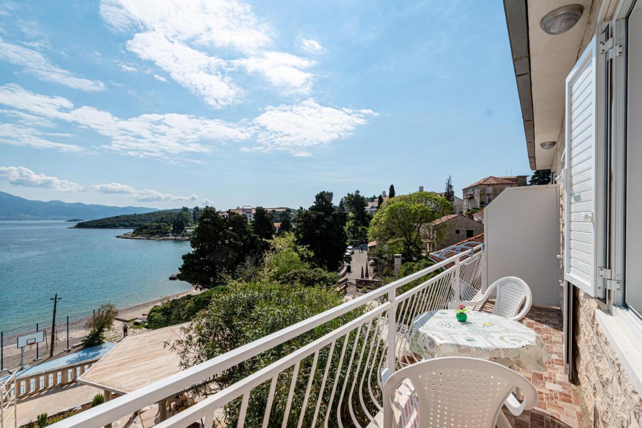 Apartments By The Sea Korcula - 10051 Exterior foto